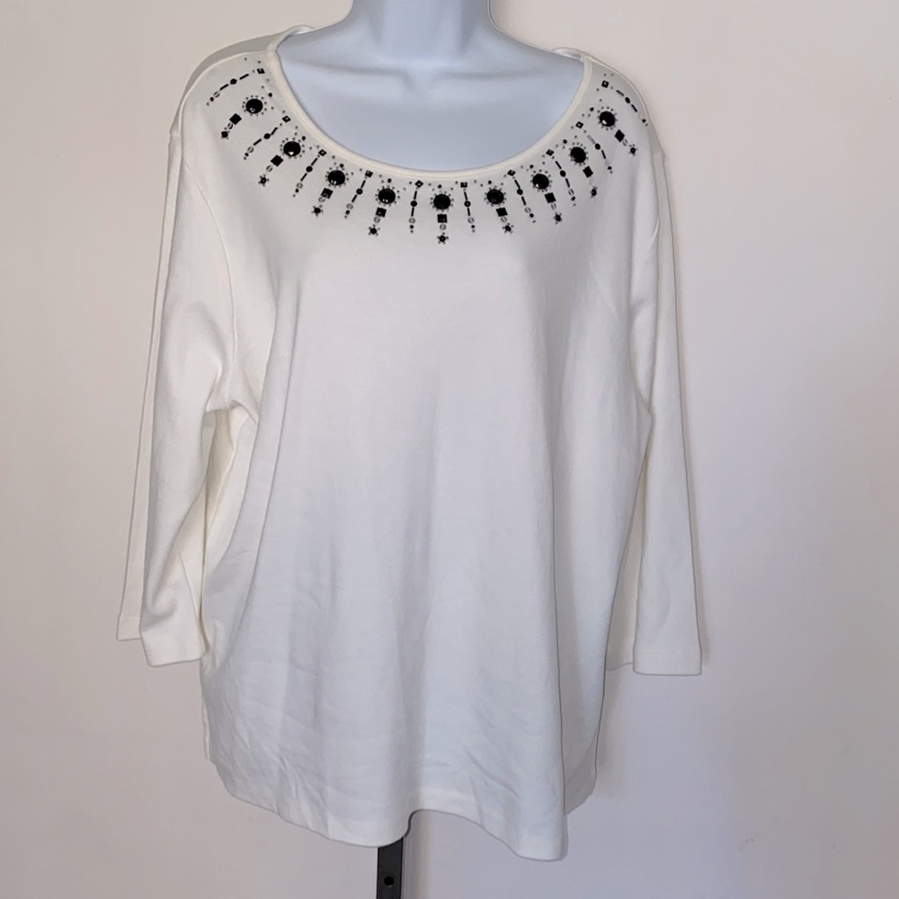 #49 NWOT, Alfred Dunner Off-white 3/4 Sleeve Top